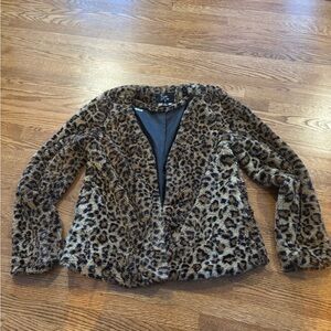 Bold Leopard Print Teddy Jacket - Women